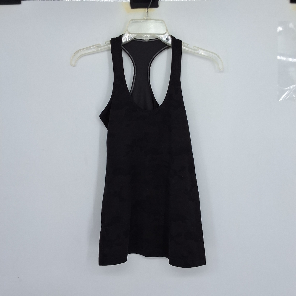 lululemon athletica Sz 2 Power Y Black  Camo Tank Top